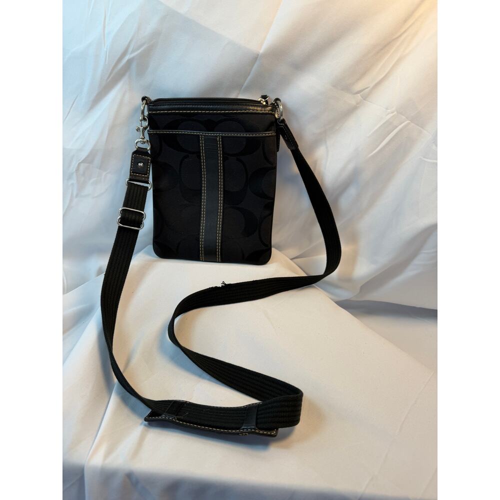 Coach Signature jacquard Crossbody Bag 4680 blsck Canvas Leather Trim Authentic - Picture 2 of 7